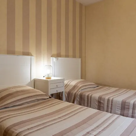 Belle Maison Lanepla En Ossau Pres De Laruns Pour 10 Personnes Ferienhaus *