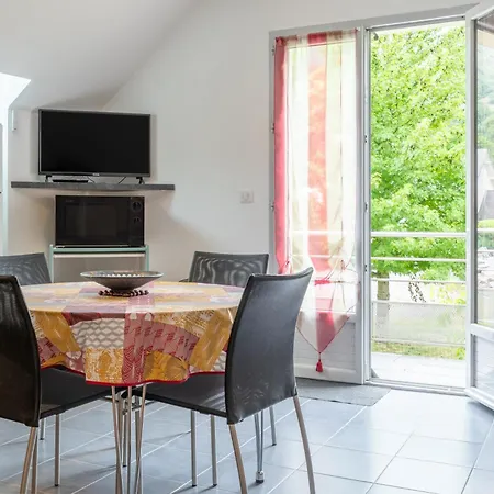 Belle Maison Lanepla En Ossau Pres De Laruns Pour 10 Personnes Béost